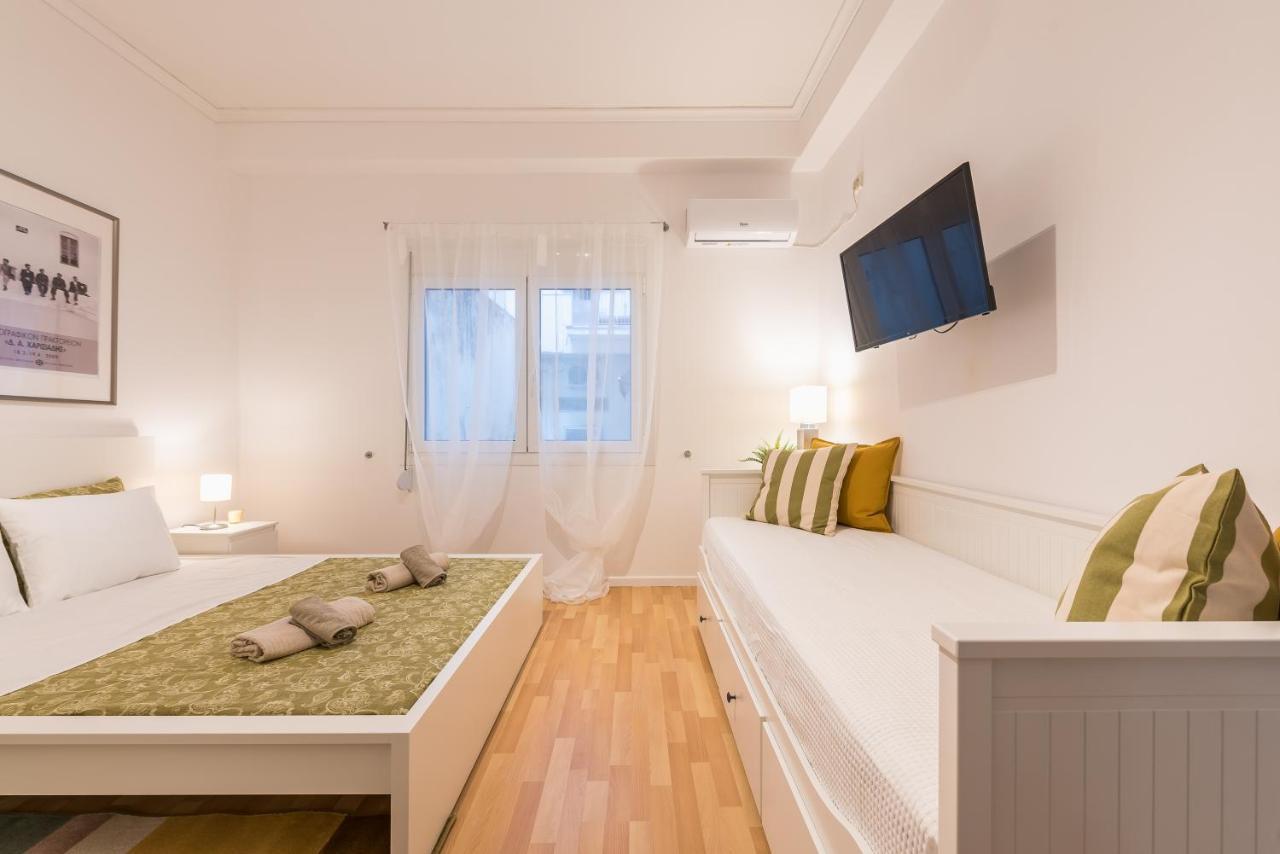 Apartment At Megaro Mousikis St Semi Basement 1Bed 2 Pers Атина Екстериор снимка