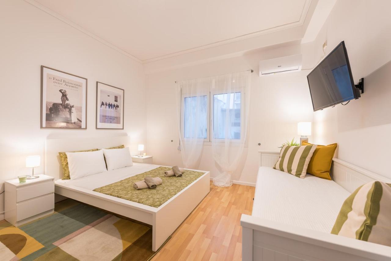 Apartment At Megaro Mousikis St Semi Basement 1Bed 2 Pers Атина Екстериор снимка
